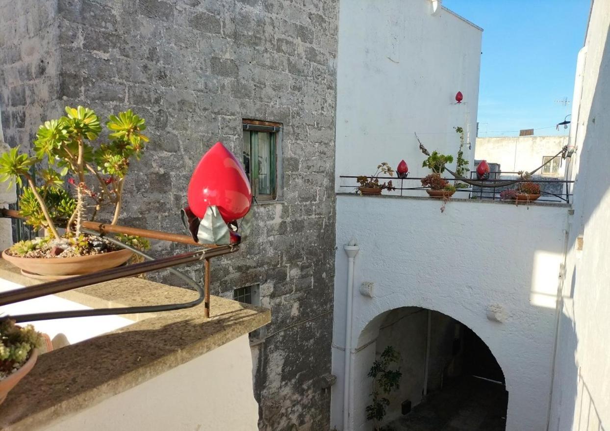 Rosso In Corte - Salento - Corte Dei Colori Spongano Kültér fotó